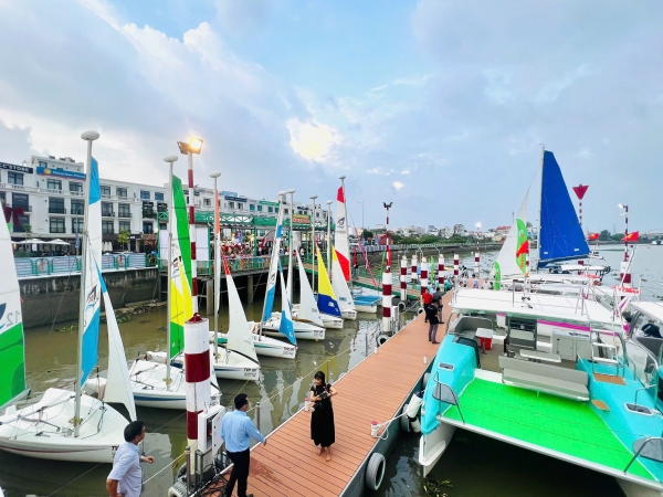 BẢNG GIÁ THUÊ CANO DU LỊCH