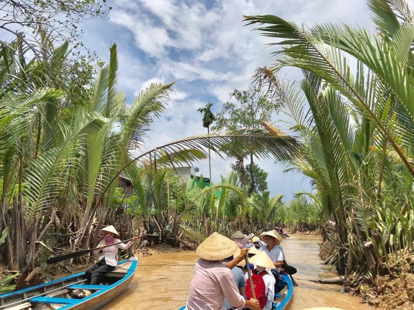 Tour Miền TâyTết Nguyên Đán 2025 khởi hành từ Sài Gòn: Mỹ Tho - Bến Tre 1 ngày