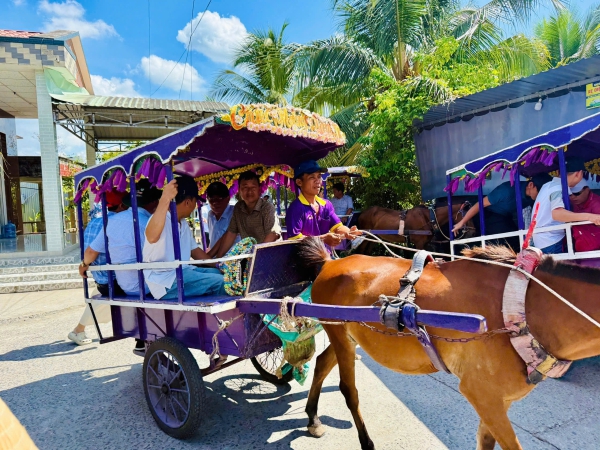 Tour Miền Tây Mới 2025 : HCM - Mỹ Tho - Bến Tre - Chèo Xuồng Ba Lá