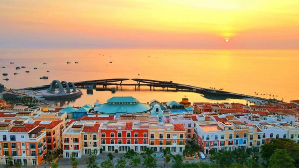 TOUR BIỂN ĐẢO TẾT NGUYÊN ĐÁN 2026: Tour Cần Thơ - Phú Quốc - Khám Phá Đảo Ngọc - Cano 3 đảo - Vinwonder 03 ngày 02 đêm - Mùng 1,2,3 Tết