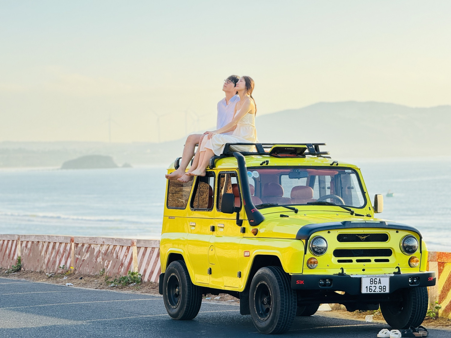 xe Jeep phan thiet